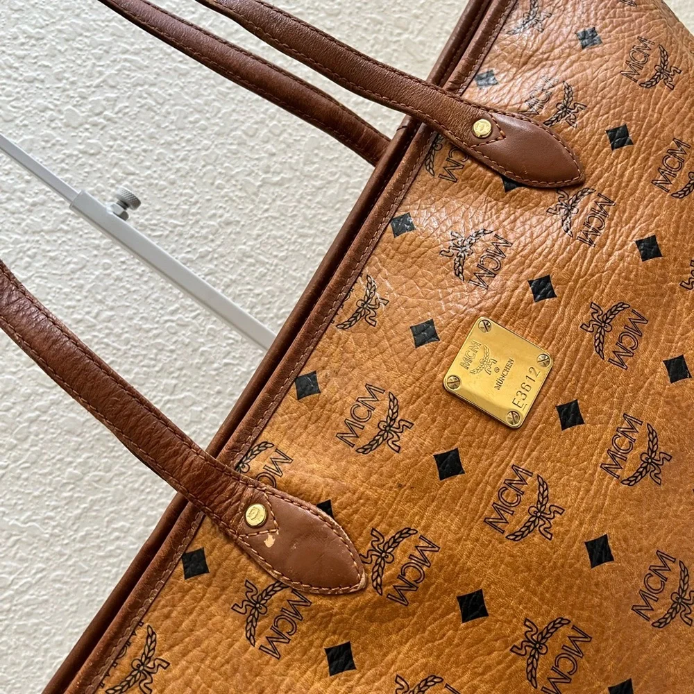 MCM Brown Logo Tote Bag - Picture 12 of 12